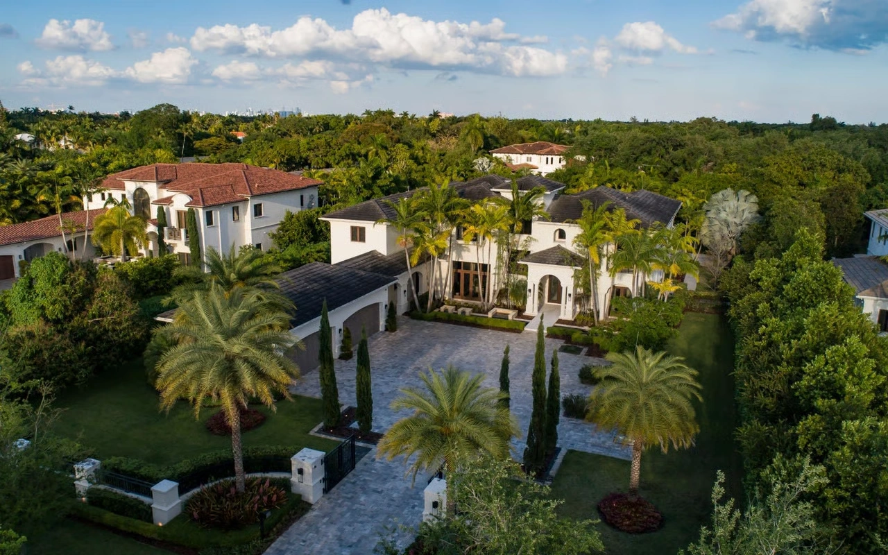 Pinecrest Home Inspections for Luxury Estate Homes, Custom Residences, and High-Value Residential Properties